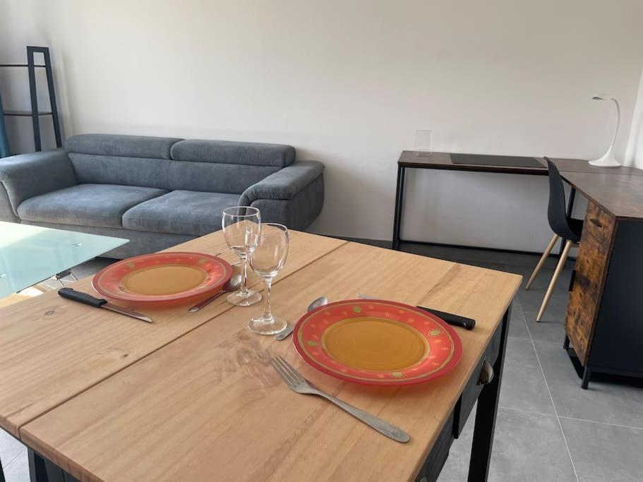 T1 Bis Cosy Et Spacieux - Wifi - Parking Gratuit Angers Extérieur photo